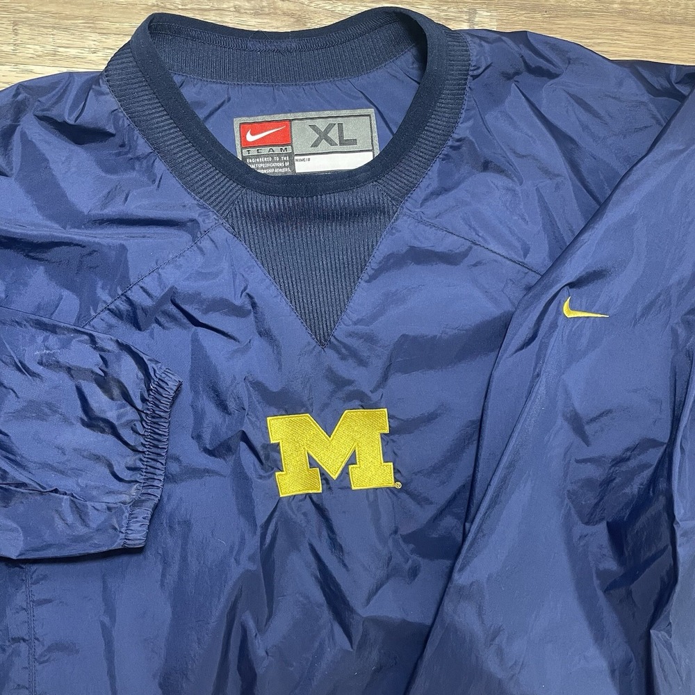 Vintage Nike Mini Sleeve Swoosh University of Michigan Windbreaker Jacket Men XL